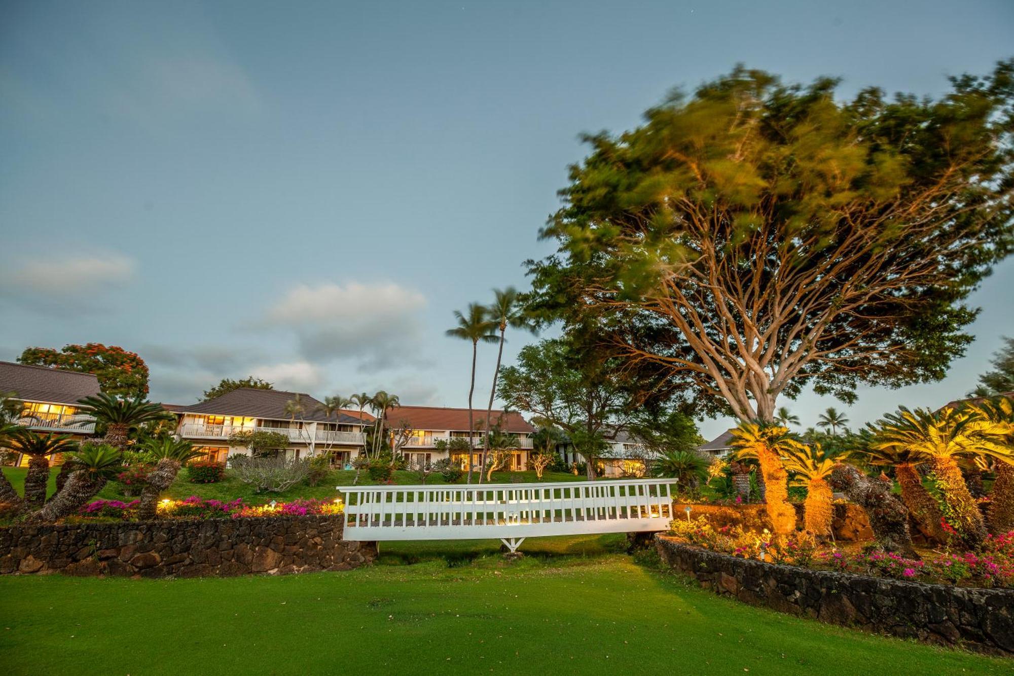 Kiahuna Plantation And Beach Bungalows By Castle Колоа Экстерьер фото